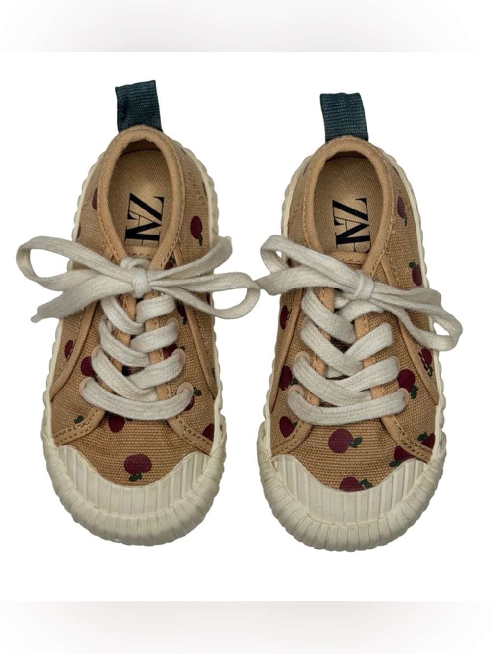 Zara Apple‎ Sneakers